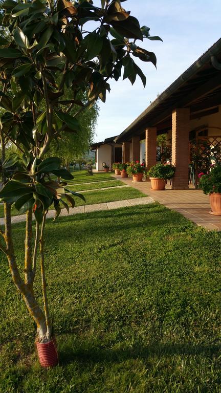 Agriturismo Arcobaleno Bagno Roselle Exterior photo